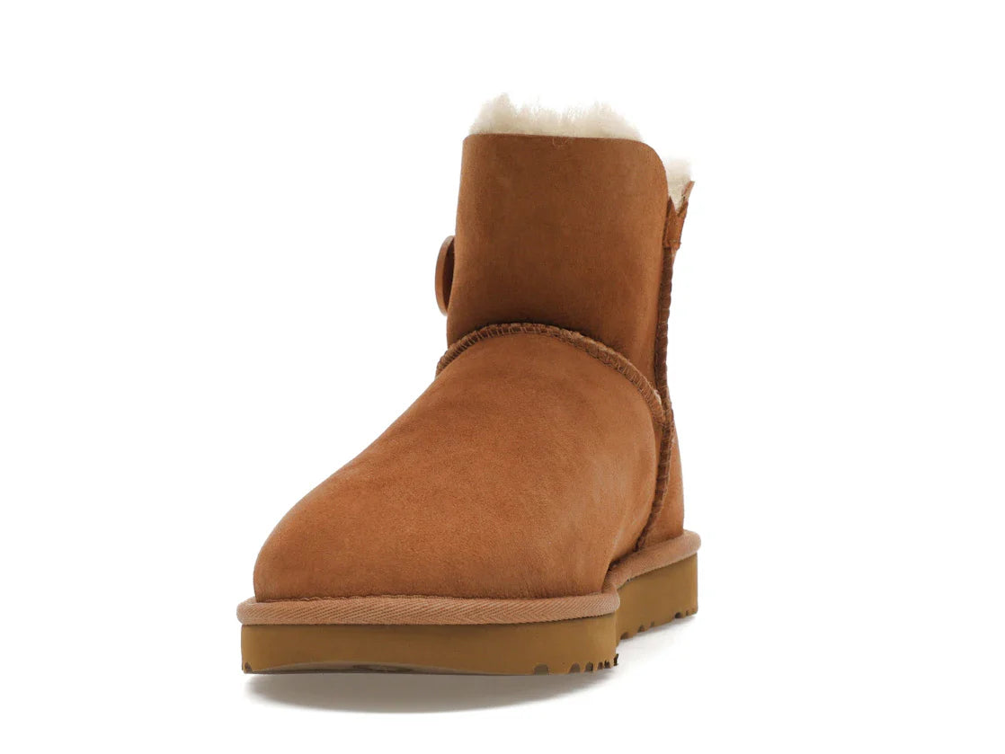 UGG Mini Bailey Button II Kastanie (Damen)