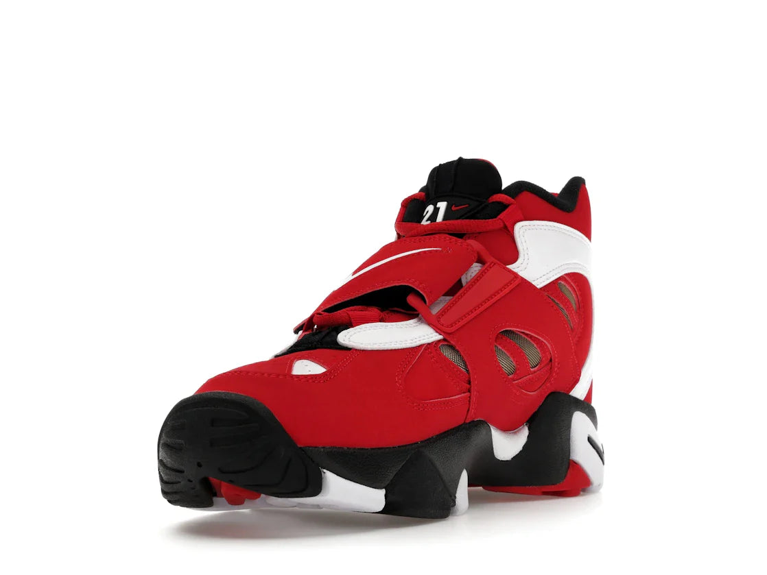 Nike Air Diamond Turf 2 Rot Gold (2026)