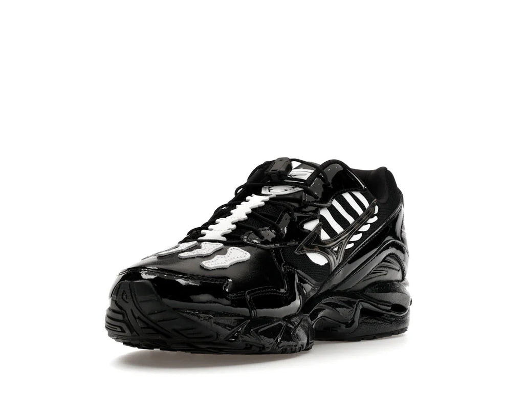 Mizuno Wave Rider 10 x Sabotage (SBTG) Schwarz Schwarz Weiß
