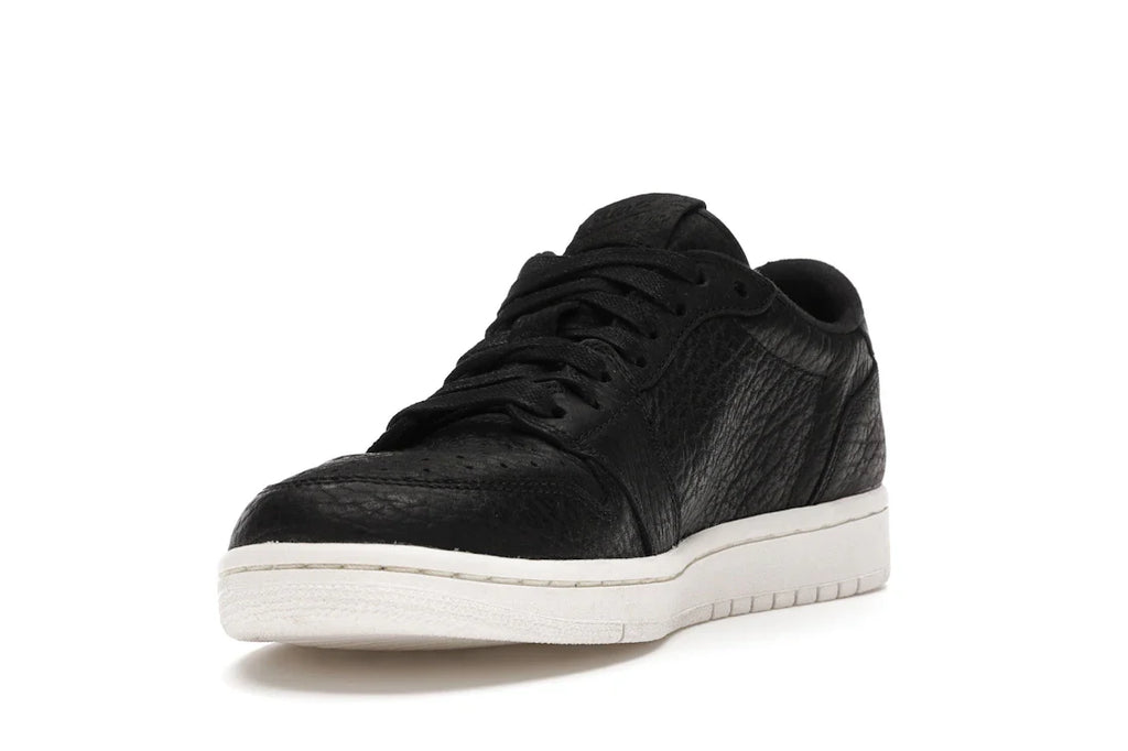 Jordan 1 Retro Low Swooshless Schwarz (2016)