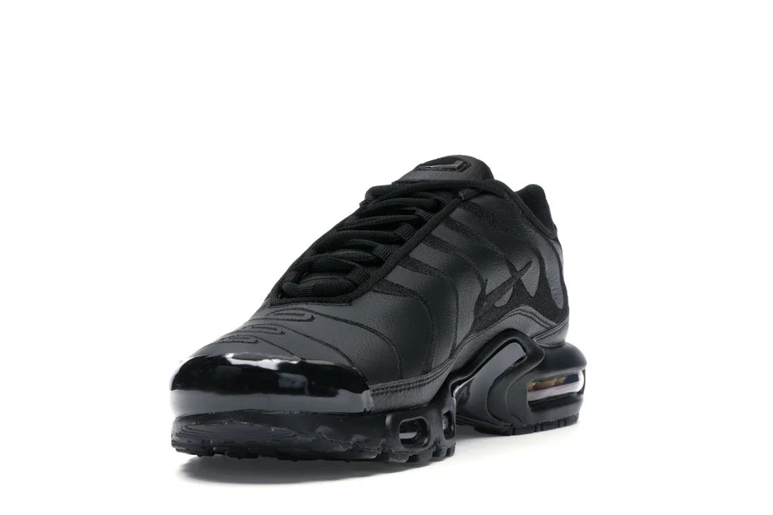 Nike Air Max Plus Triple Black Leather