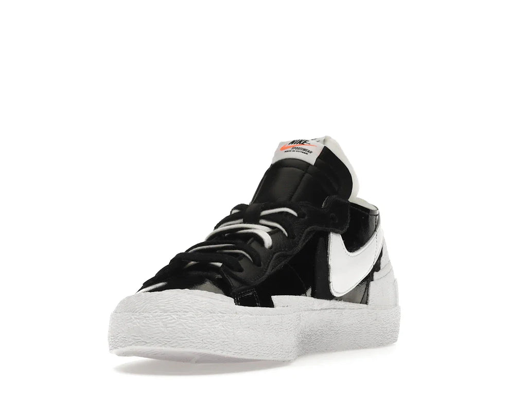 Nike Blazer Low Sacai Schwarzes Lackleder