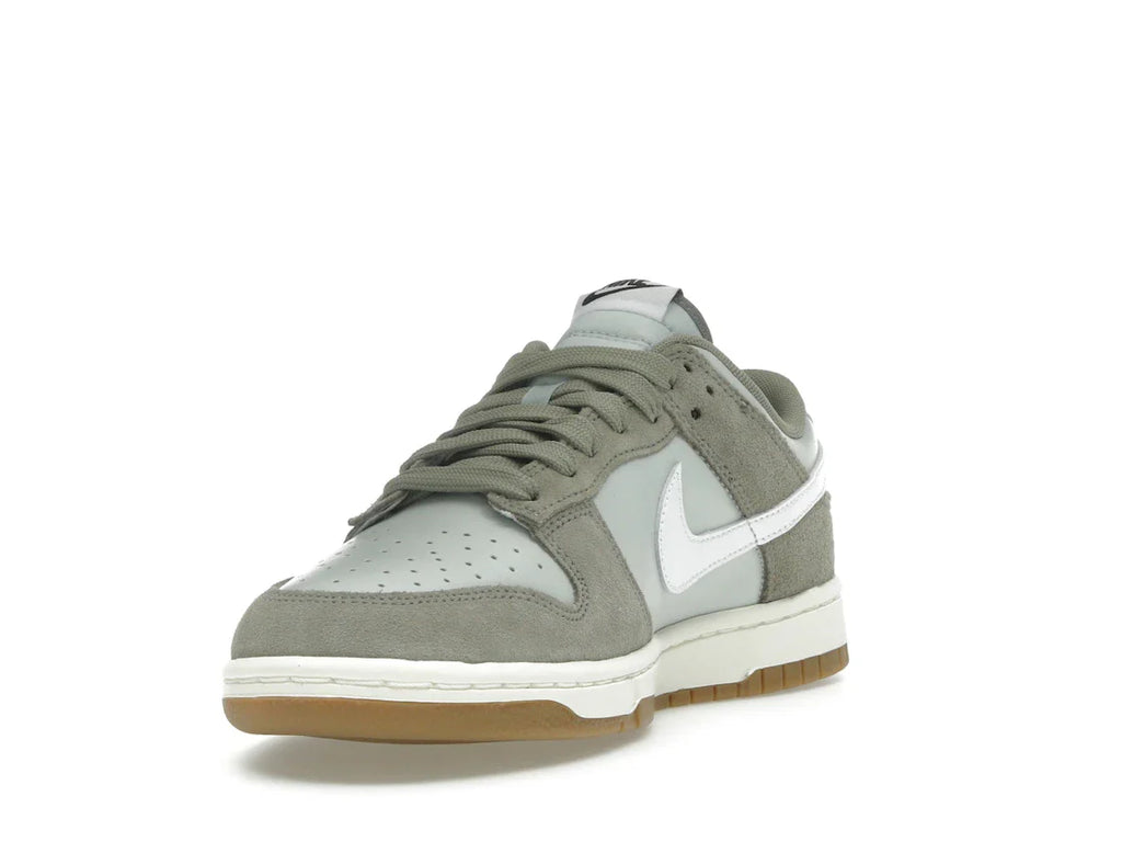 Nike Dunk Low Retro SE Hellsilber Hellblau Segelweiß