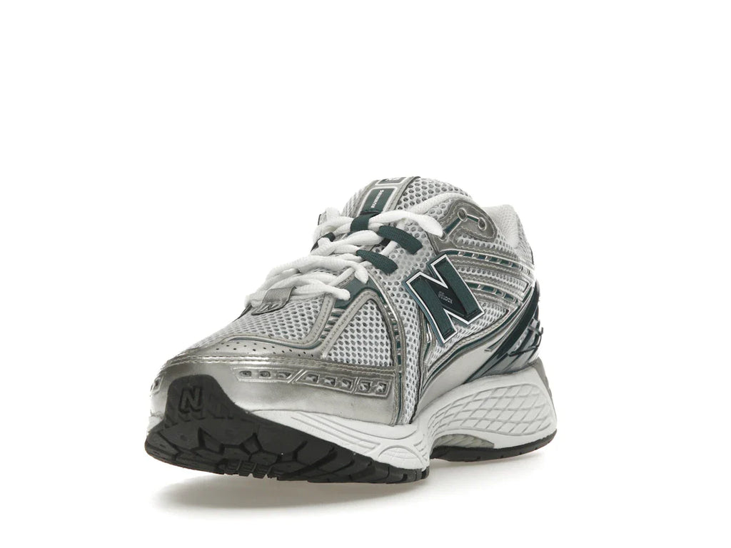 New Balance 1906R Silber Metallic Tiefsee
