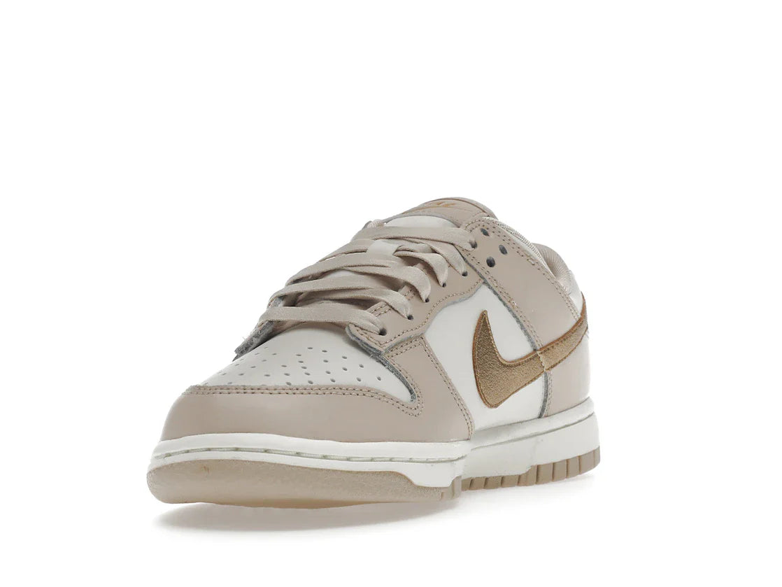 Nike Dunk Low Phantom Metallic Gold (Damen)