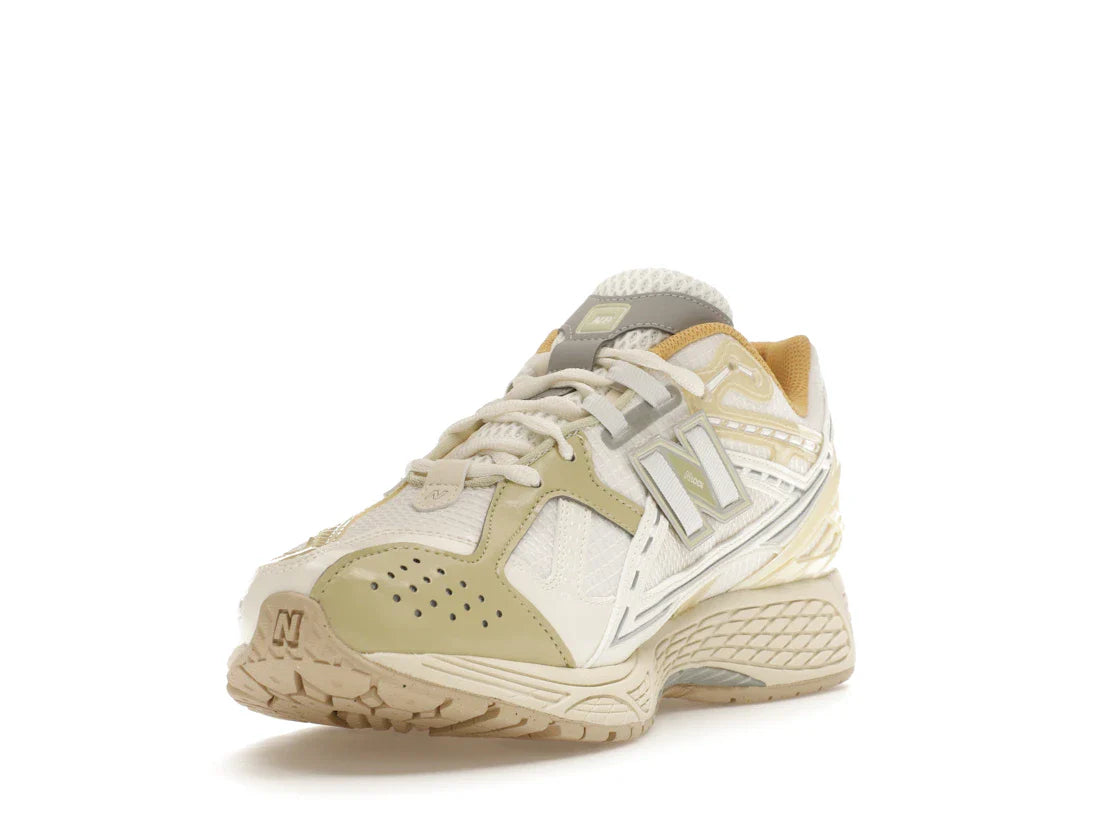 New Balance 1906R Lunar New Year Weiß