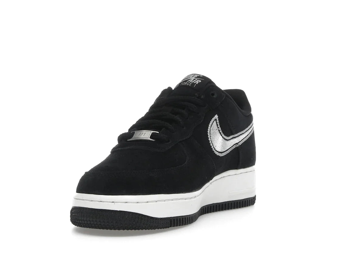Nike Air Force 1 Low '07 LV8 Black Sail mit gesticktem Swoosh