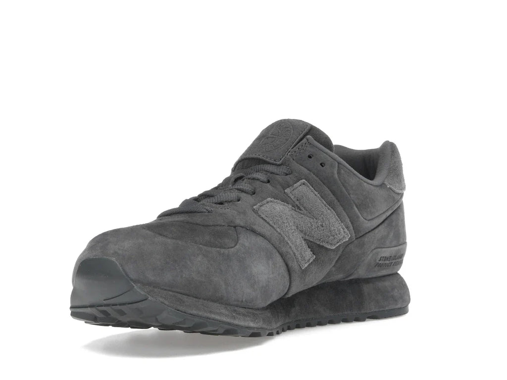 New Balance 574 Legacy Stone Island Ghost Dunkelgrau