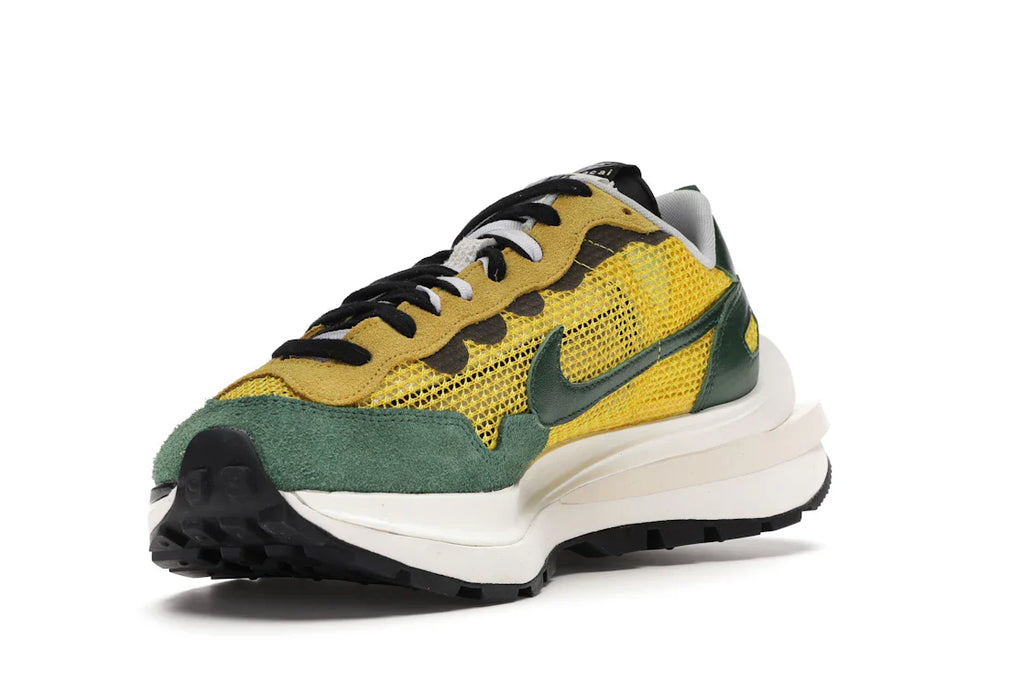 Nike Vaporwaffle Sacai Tour Gelb Stadion Grün