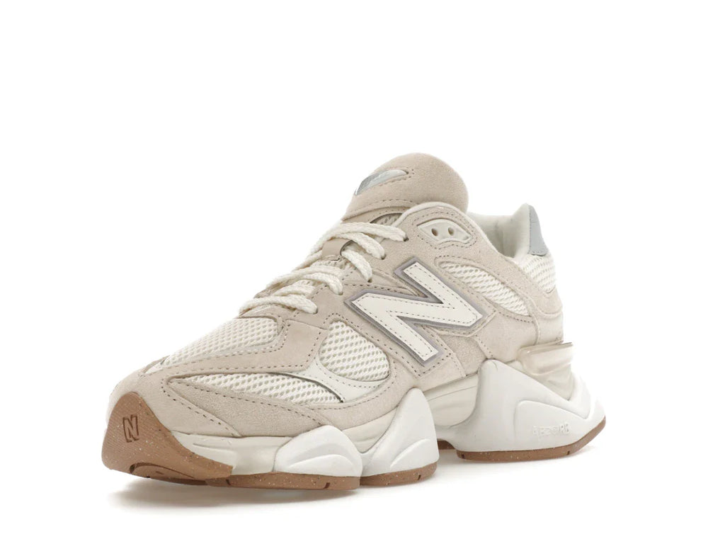 New Balance 9060 Bisque Mattiertes Glas
