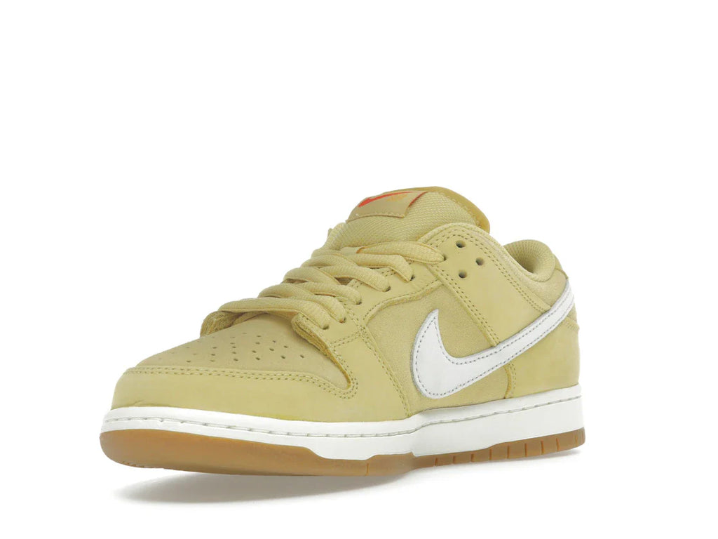 Nike SB Dunk Low Saturn Gold