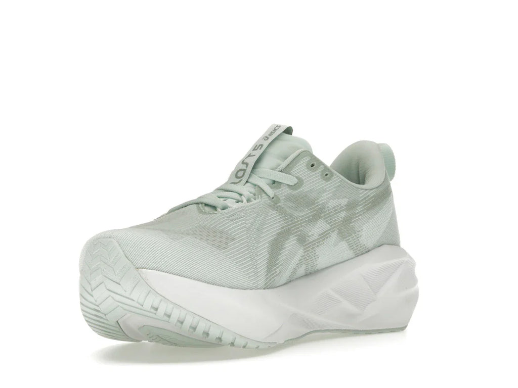 ASICS Novablast 5 Pure Aqua Seal Grau