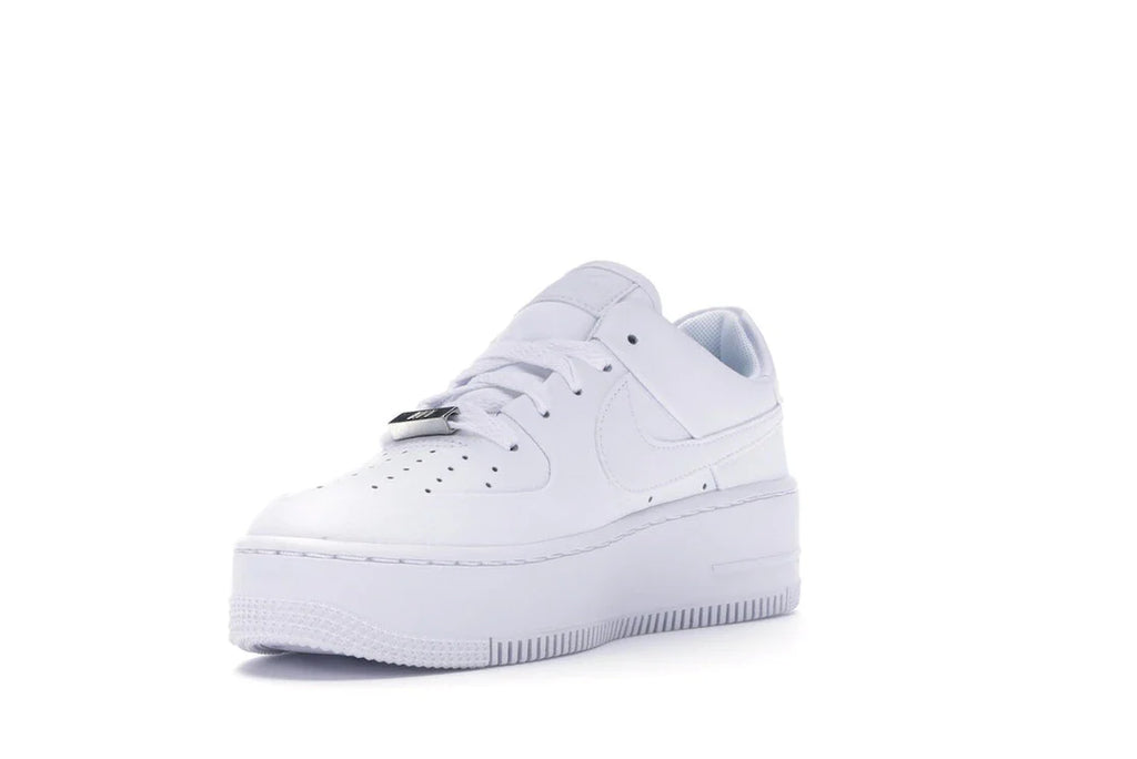 Nike Air Force 1 Sage Low Triple White (Damen)