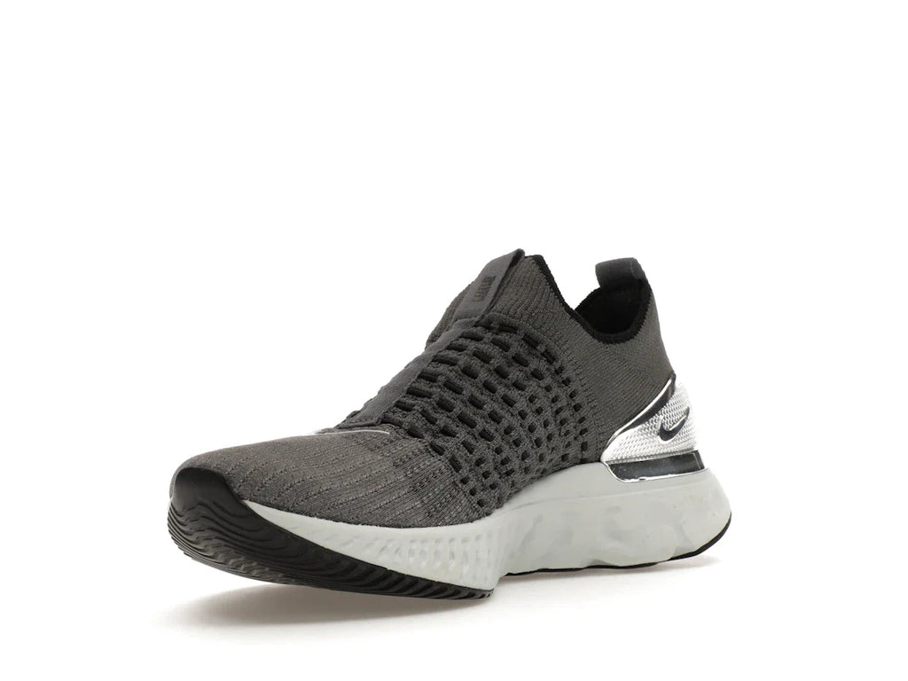 Nike React Phantom Run Flyknit 2 Eisengrau Silber
