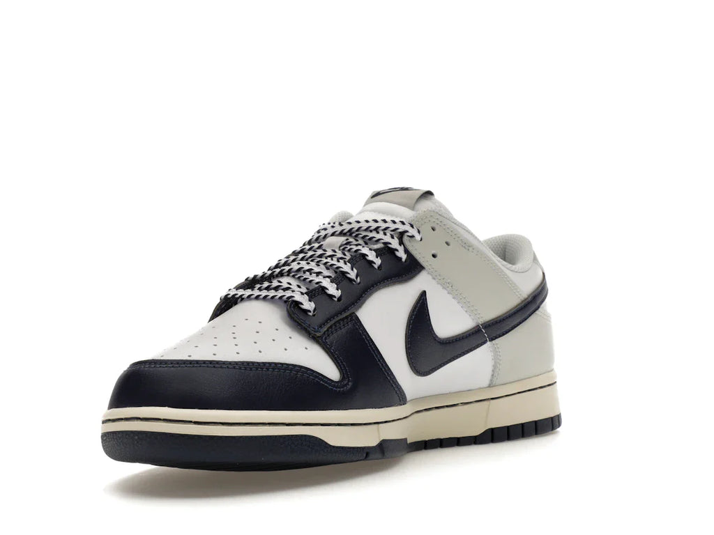Nike Dunk Low New York Yankees