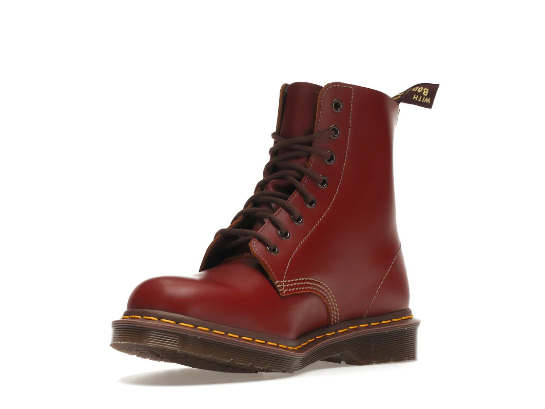 Dr. Martens 1460 Vintage Schnürstiefel, hergestellt in England, oxbloodfarben, Quilon