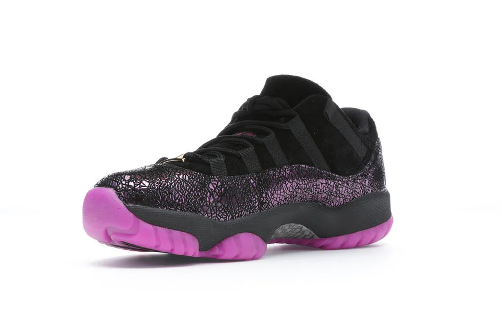 Jordan 11 Retro Low Think 16 Rook To Queen (Damen)