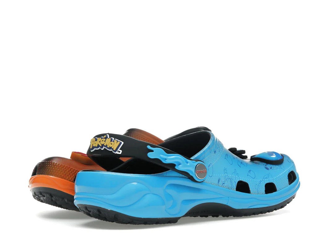 Crocs Classic Clog Pokémon Glurak gegen Turtok