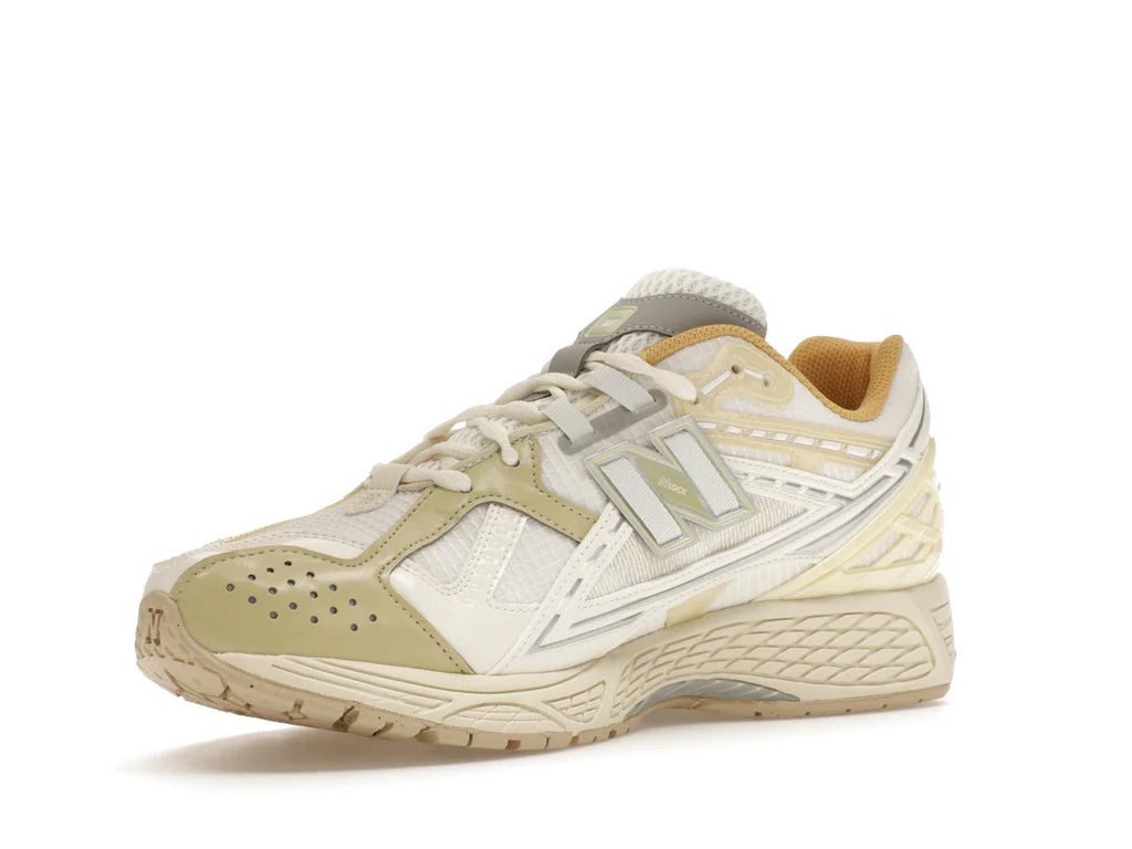 New Balance 1906R Lunar New Year Weiß