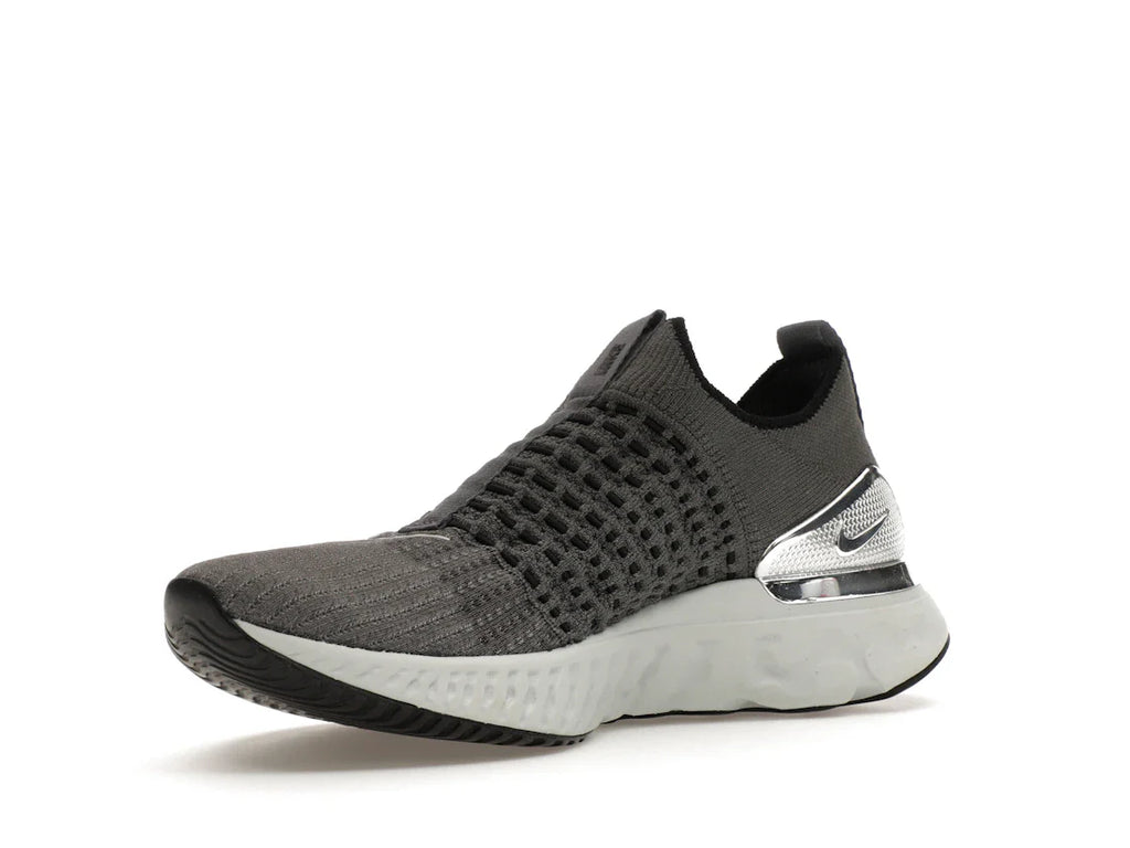 Nike React Phantom Run Flyknit 2 Eisengrau Silber