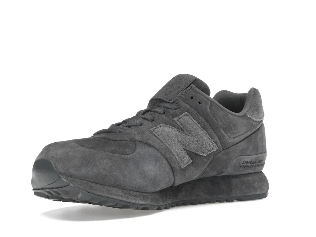 New Balance 574 Legacy Stone Island Ghost Dunkelgrau