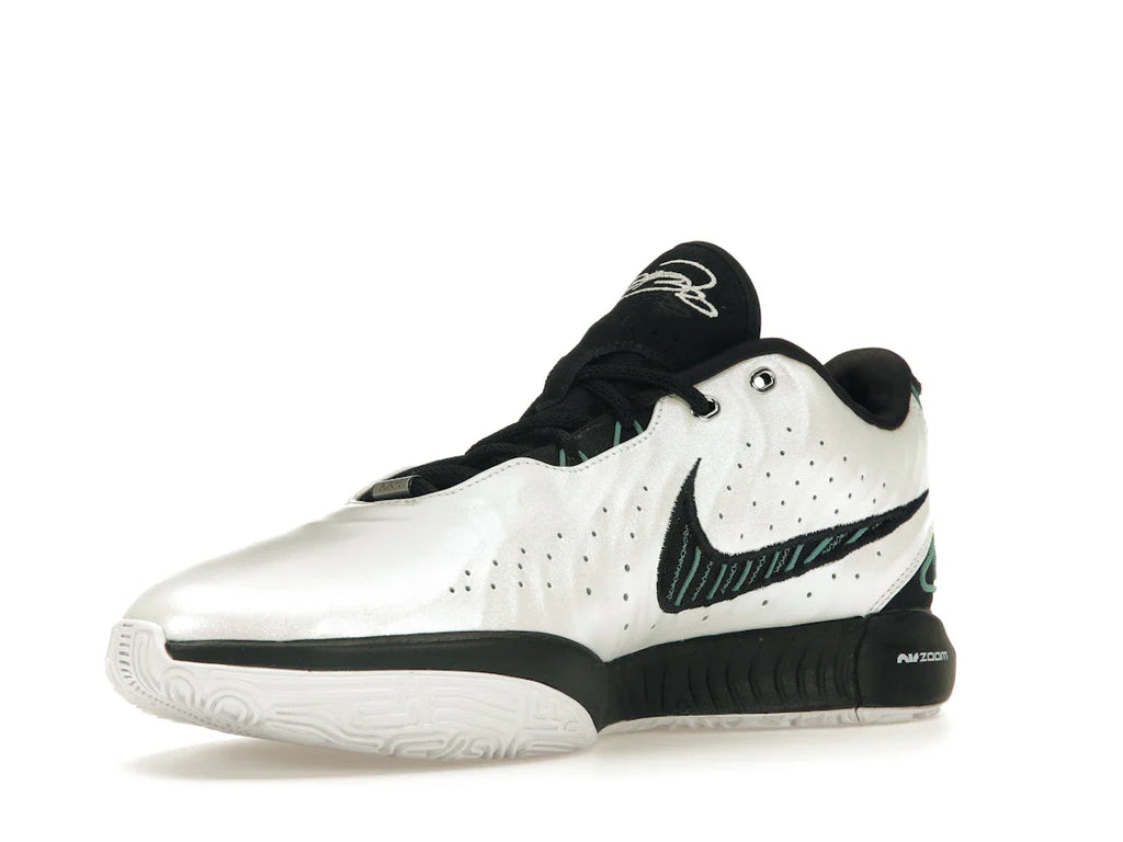 Nike LeBron 21 Conchiolin