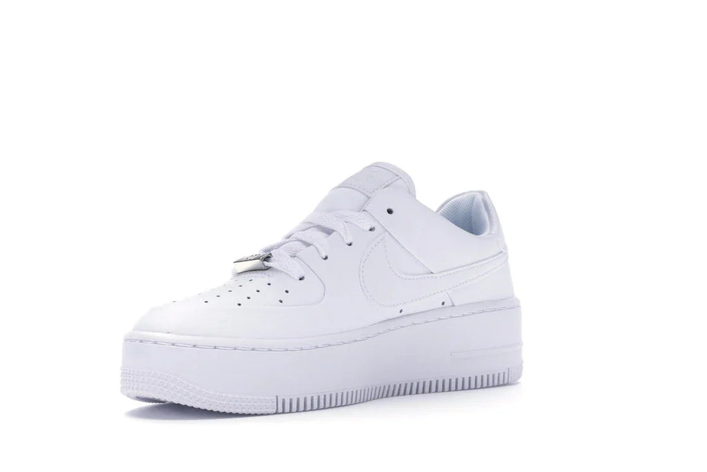 Nike Air Force 1 Sage Low Triple White (Damen)