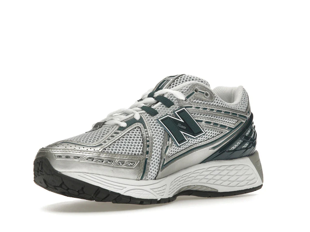 New Balance 1906R Silber Metallic Tiefsee