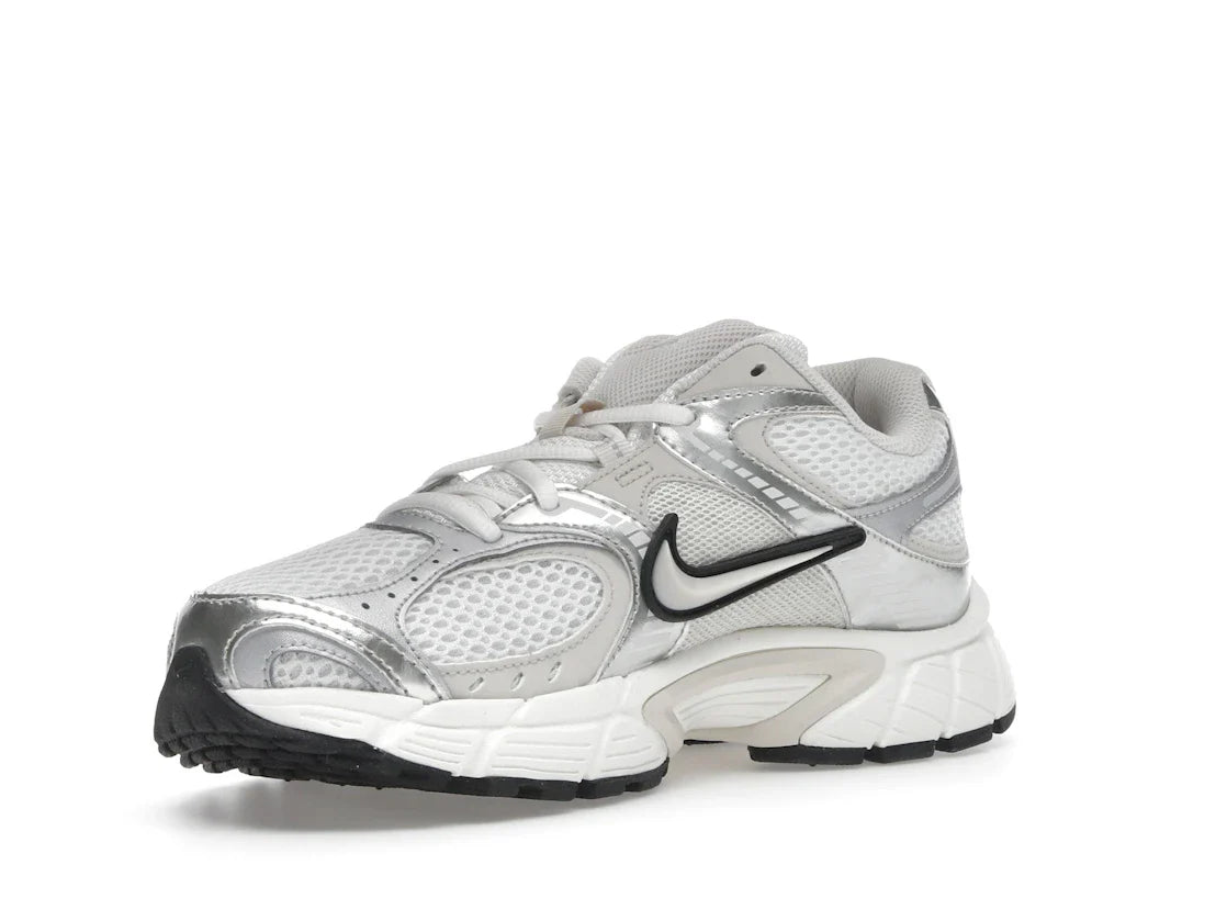 Nike V5 RNR Sail Light Orewood Brown (Damen)