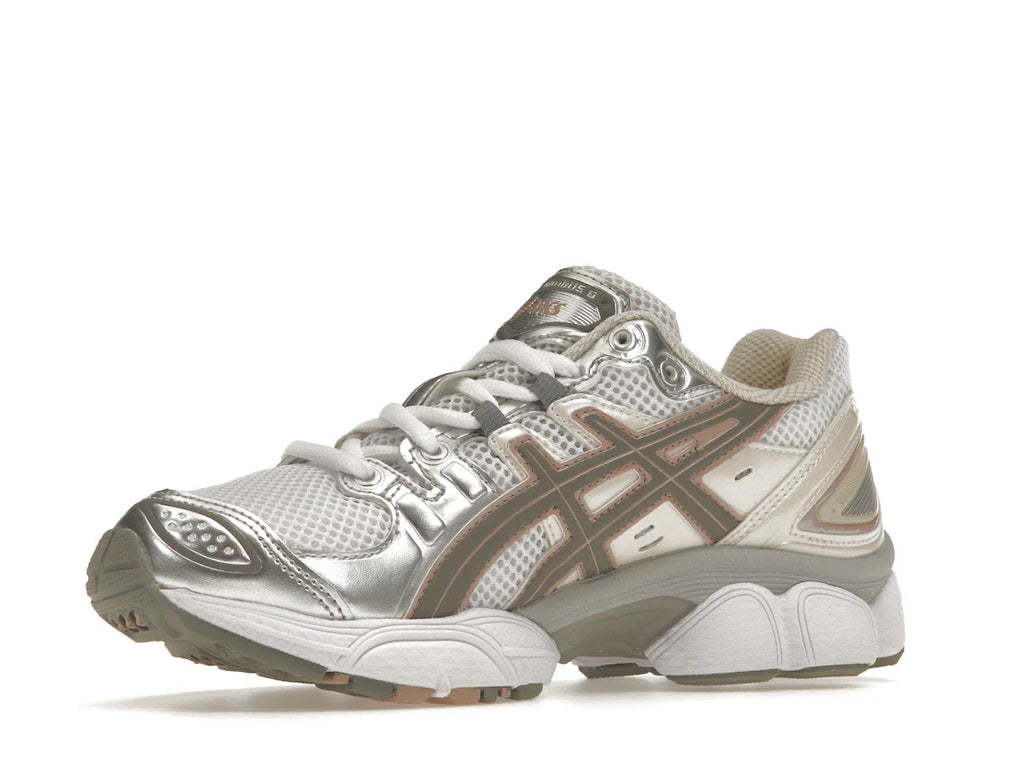 ASICS Gel-Nimbus 9 White Oatmeal (Damen)