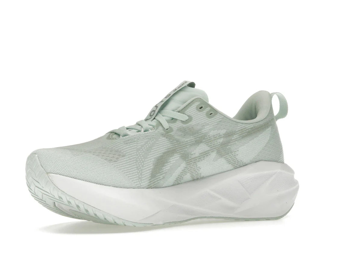 ASICS Novablast 5 Pure Aqua Seal Grau