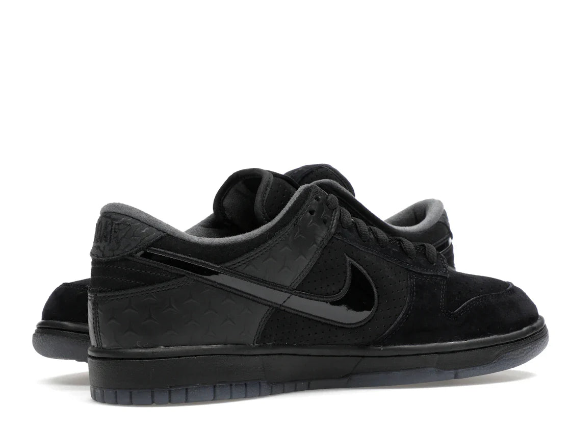 Nike Dunk Low Ducks of a Feather Schwarz University of Oregon PE