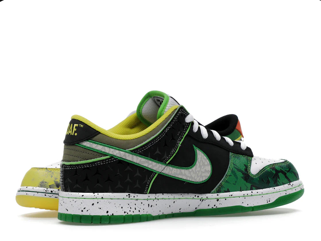 Nike Dunk Low What the Duck Away University of Oregon PE