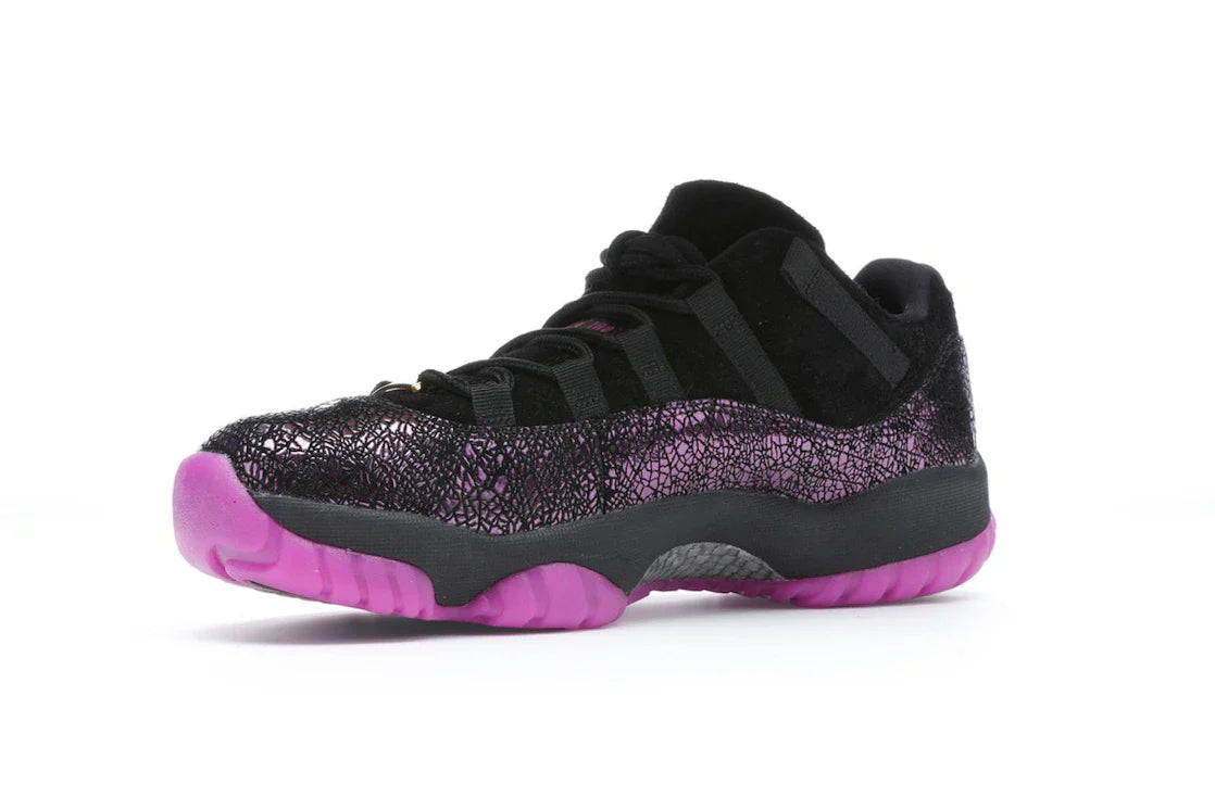 Jordan 11 Retro Low Think 16 Rook To Queen (Damen)