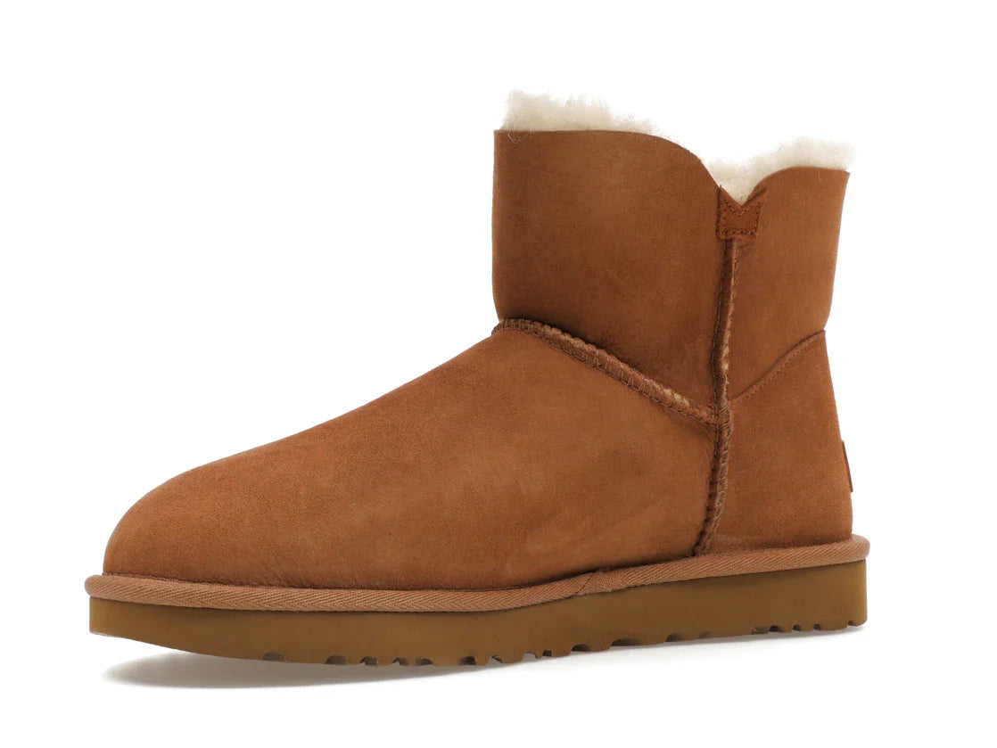 UGG Mini Bailey Button II Kastanie (Damen)