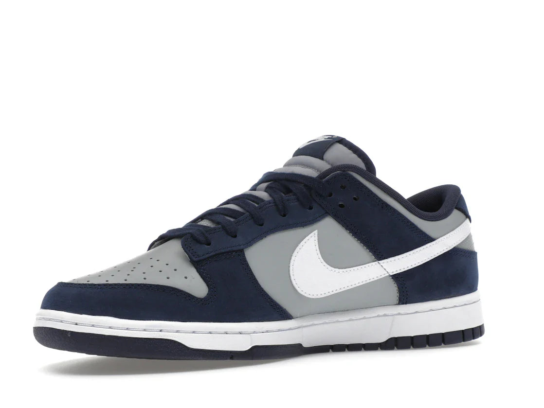 Nike Dunk Low Georgetown Wildleder