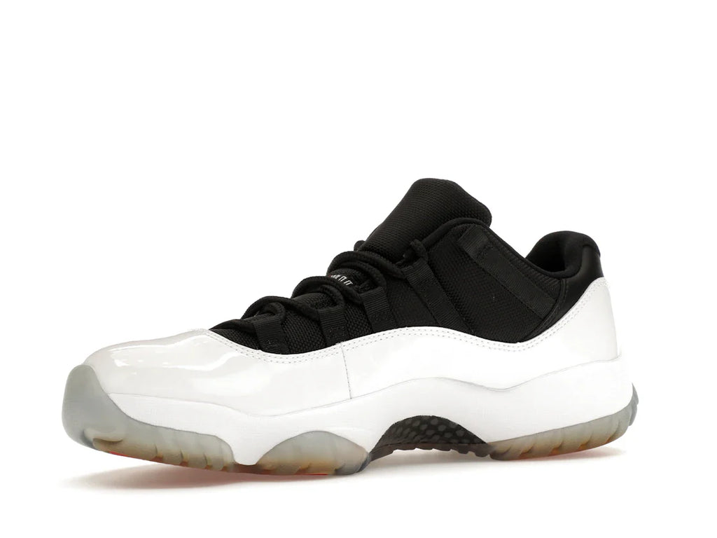 Jordan 11 Retro Low Tuxedo