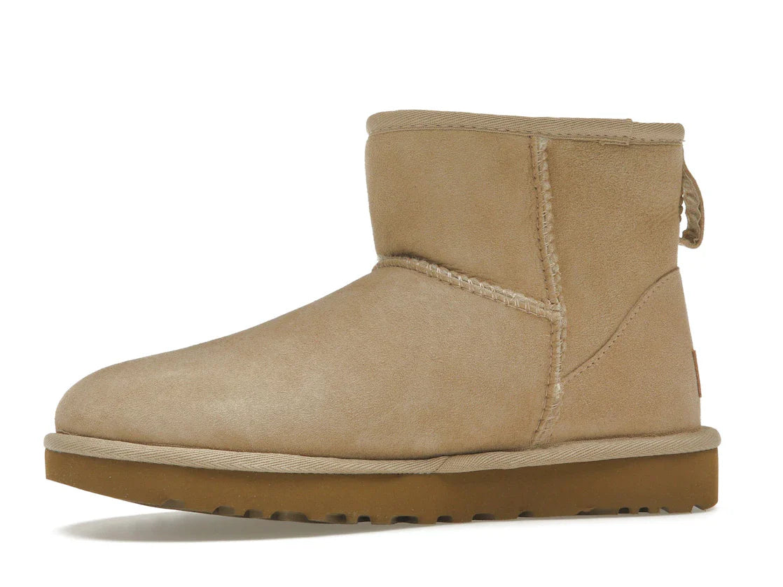 UGG Classic Mini II Stiefel Sand (Damen)