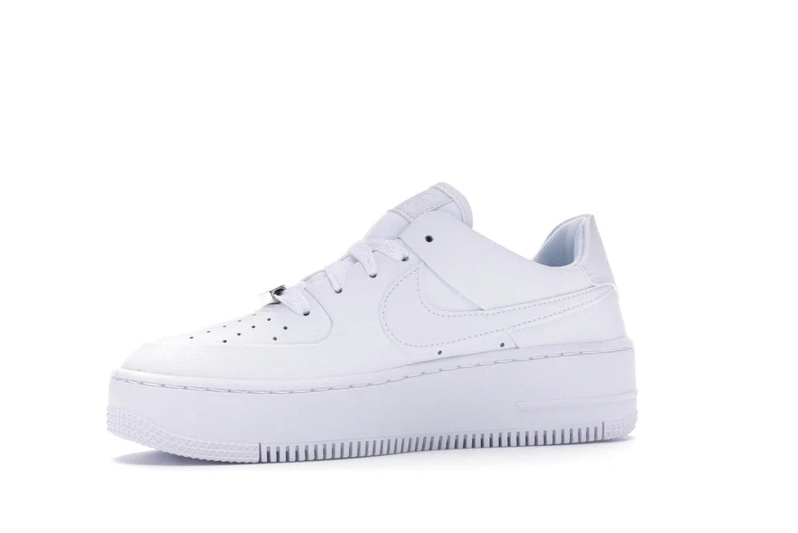 Nike Air Force 1 Sage Low Triple White (Damen)