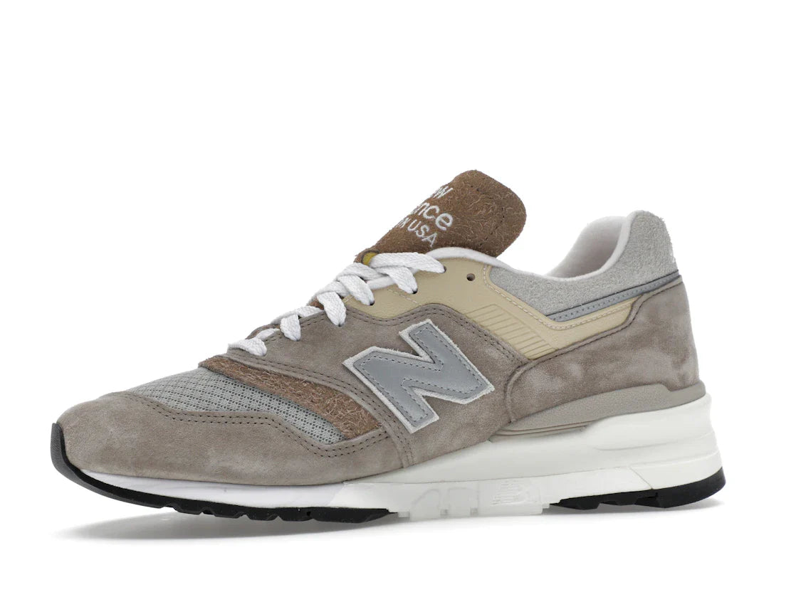 New Balance 997 MiUSA Light Mushroom Mirage Gray