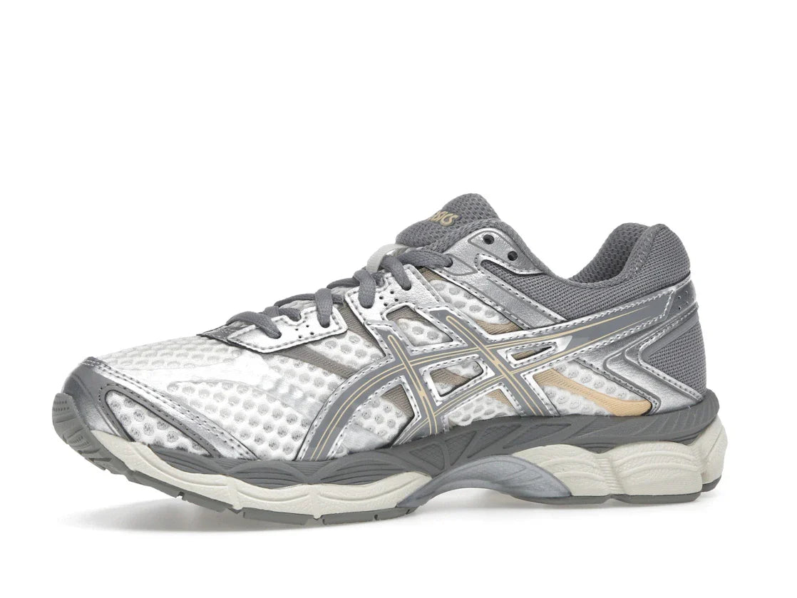 ASICS Gel-Cumulus 16 Cream Clay Gray