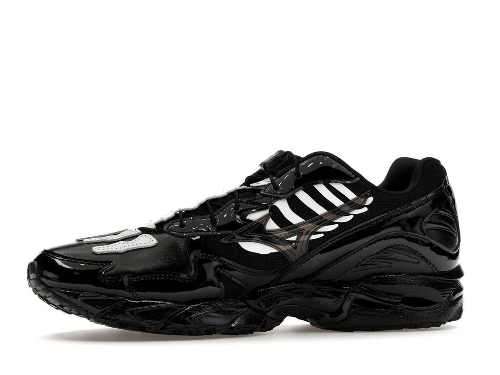 Mizuno Wave Rider 10 x Sabotage (SBTG) Schwarz Schwarz Weiß