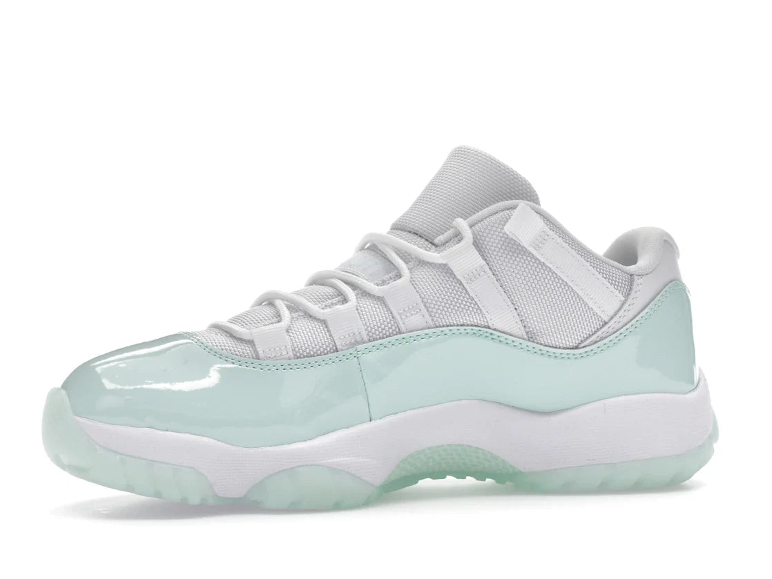Jordan 11 Retro Low Igloo (Damen)