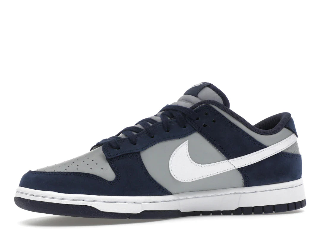 Nike Dunk Low Georgetown Wildleder