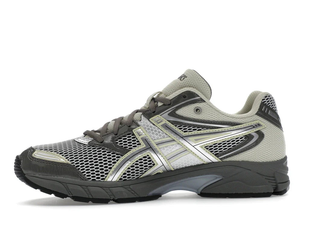 ASICS Gel-DS Trainer 14 Trüffelgrau