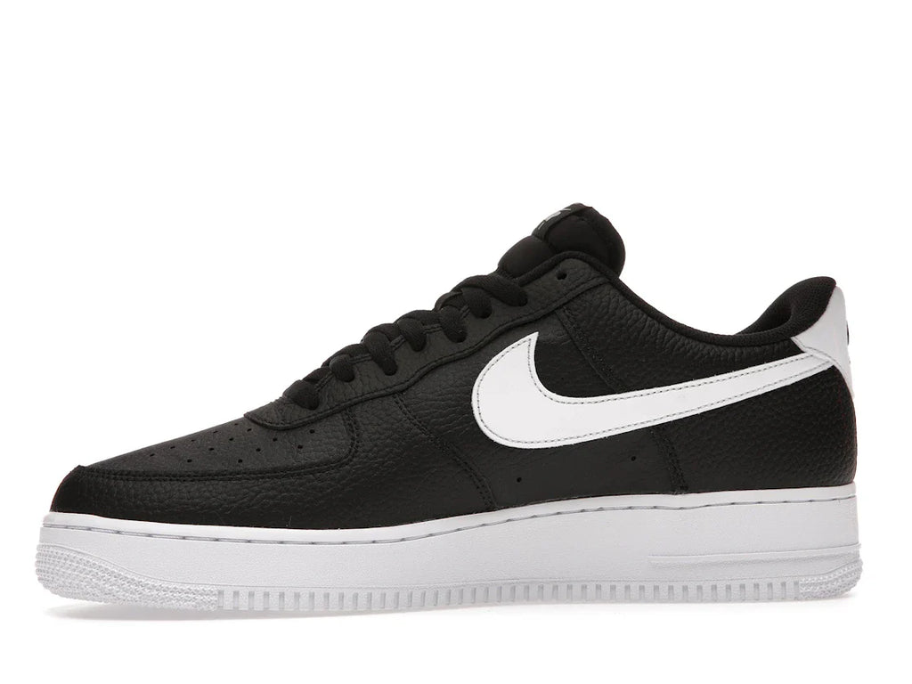 Nike Air Force 1 Low '07 Schwarz Weiß Genarbtes Leder