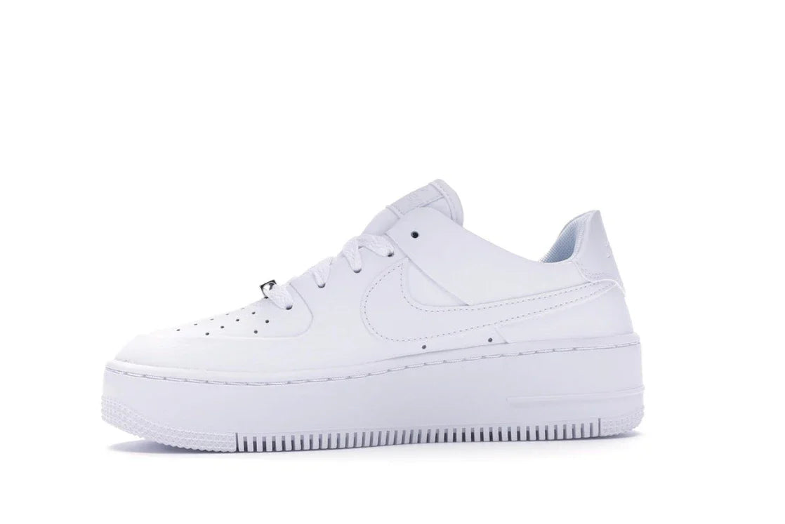 Nike Air Force 1 Sage Low Triple White (Damen)