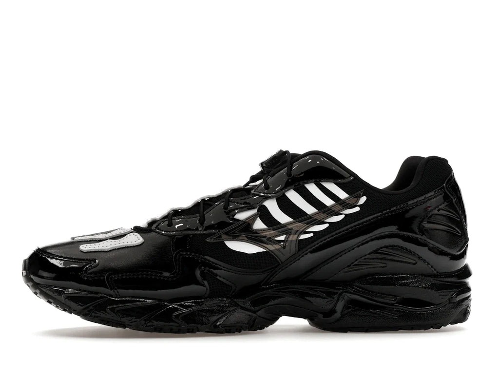 Mizuno Wave Rider 10 x Sabotage (SBTG) Schwarz Schwarz Weiß