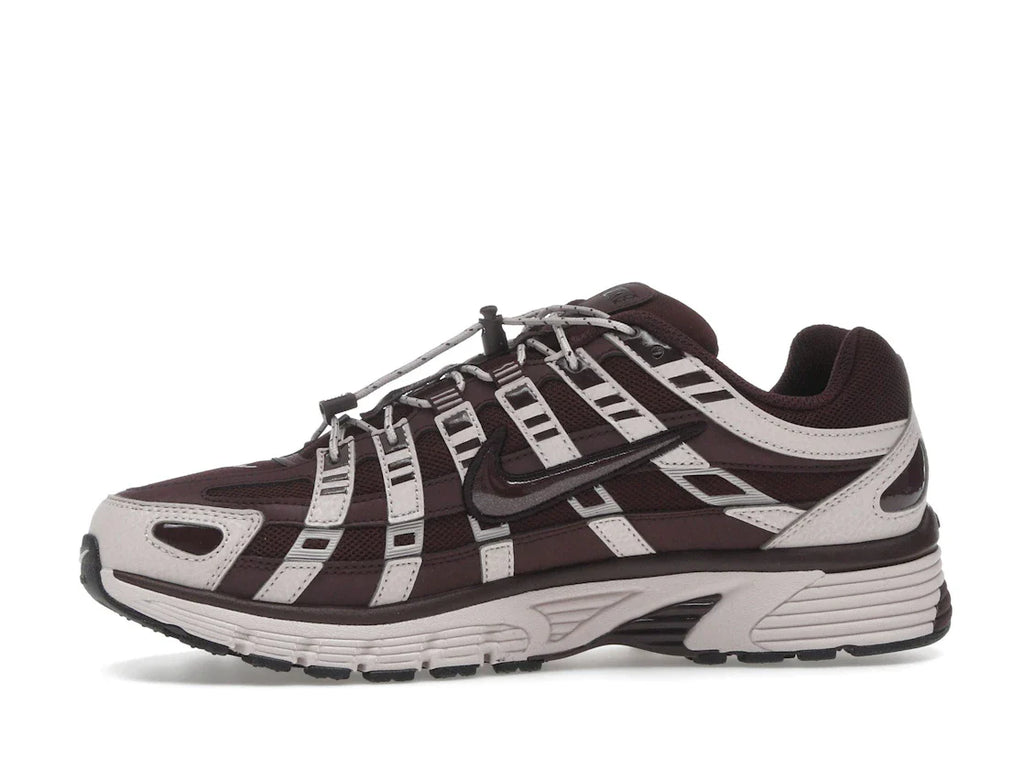 Nike P-6000 Silt Red Burgundy Crush (Damen)