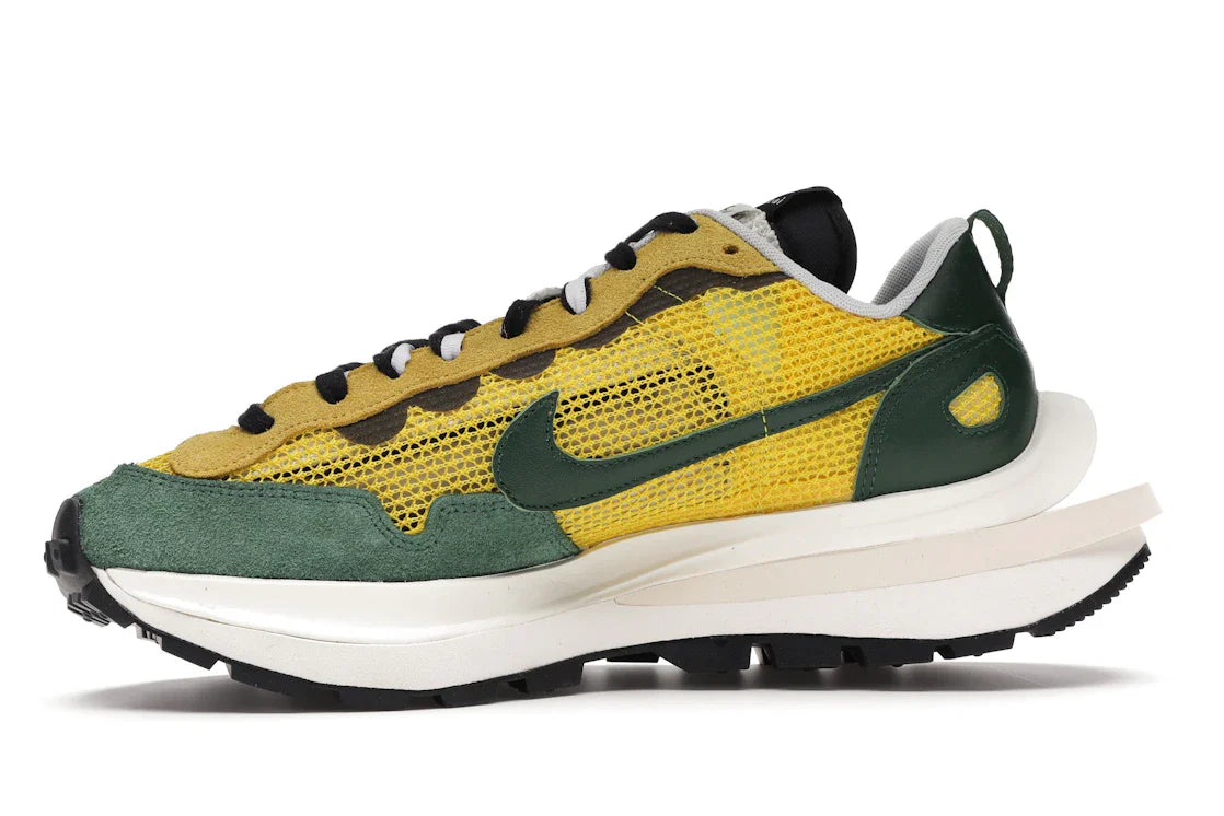 Nike Vaporwaffle Sacai Tour Gelb Stadion Grün
